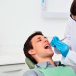 Стоматолог: что лечит и когда к нему обращаться